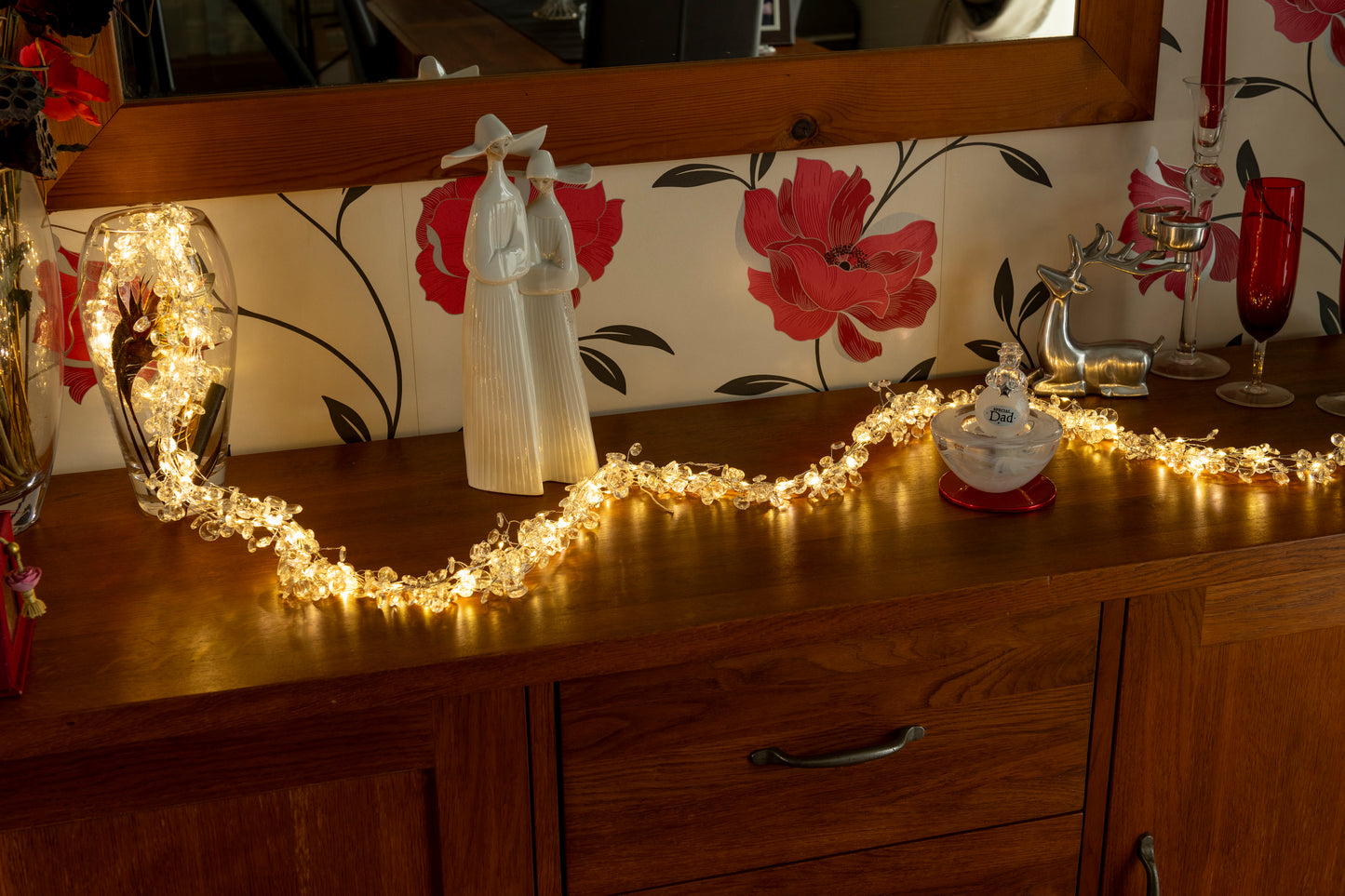 8 string of 2m bunch lights mains plug in. 160 LED Warm lights