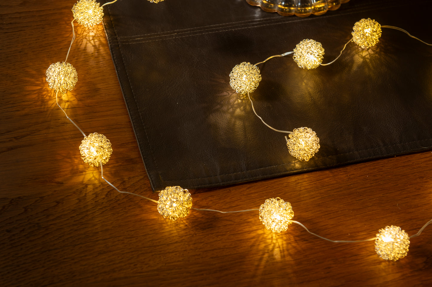 Cotton balls warm string lights 20 LED's 3m. battery operated