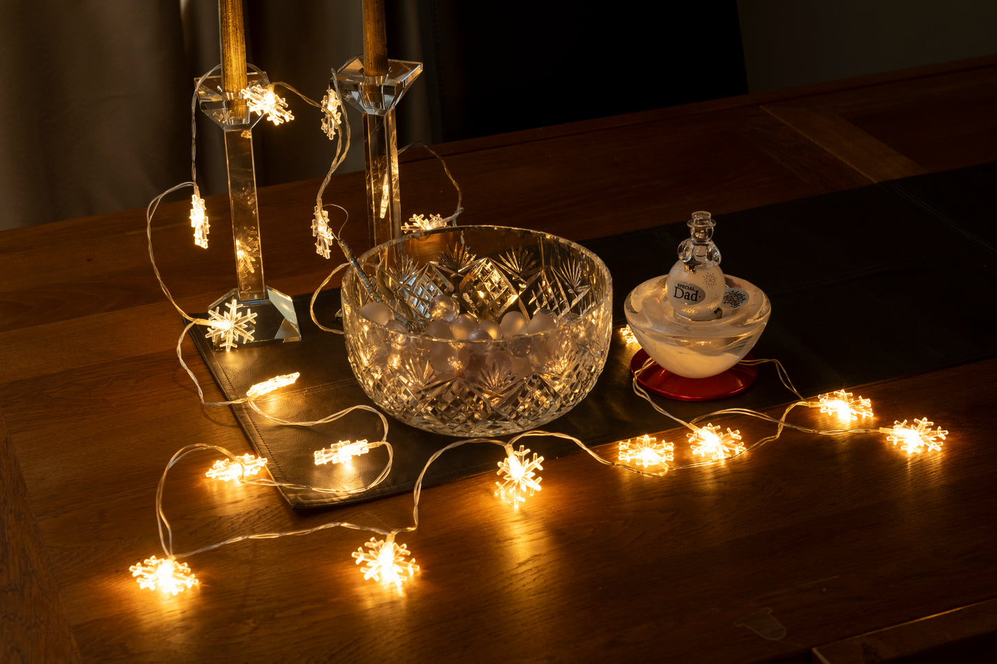 Snowflake warm white string lights 20 LED's 3m. battery operated