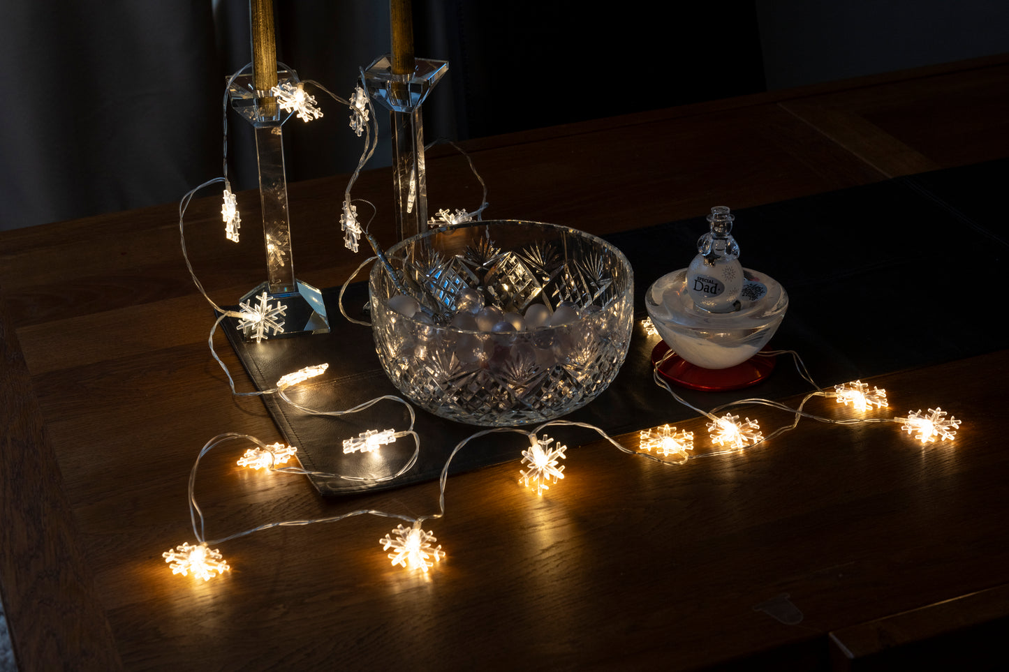 Snowflake warm white string lights 20 LED's 3m. battery operated