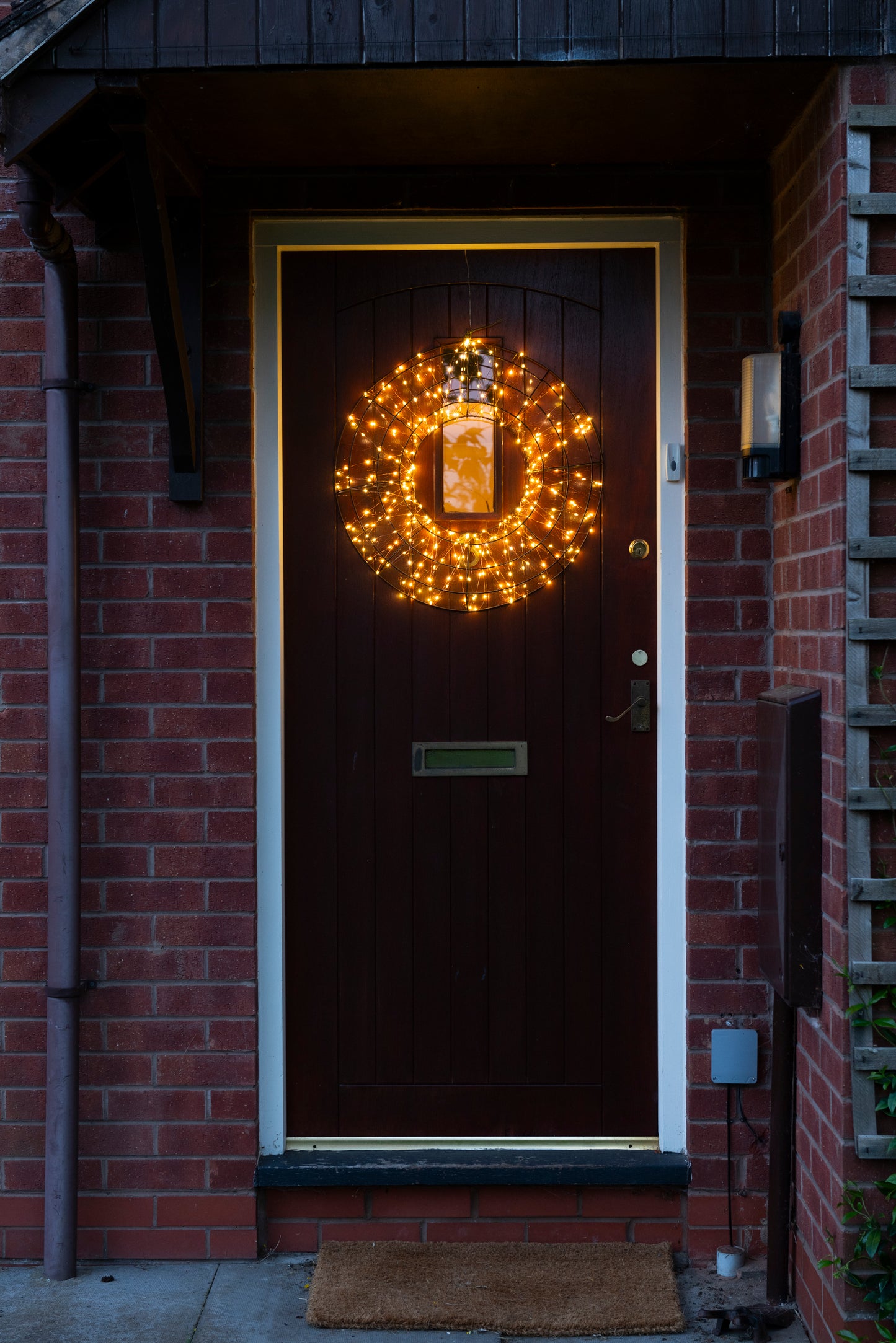 3D Circle Metal Brown Wreath with 300 LEDs