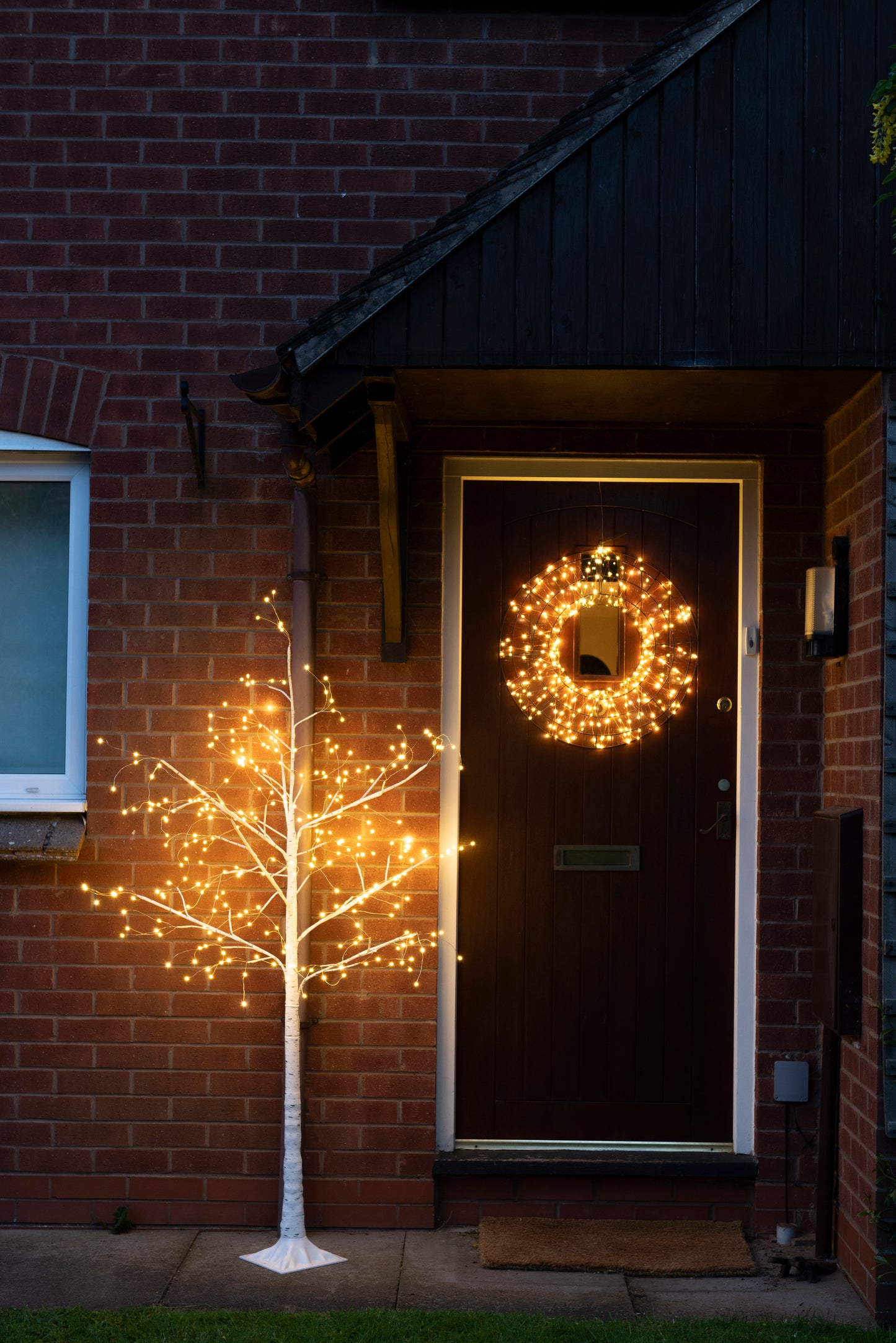 3D Circle Metal Brown Wreath with 300 LEDs