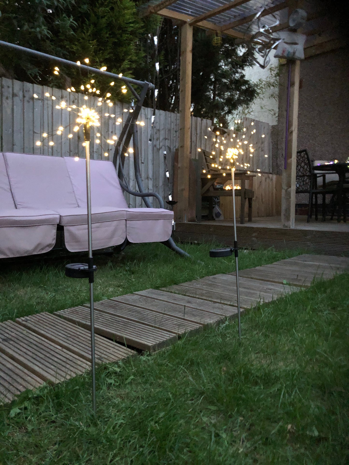 Firework solar polar garden stake lights (1 per pack)