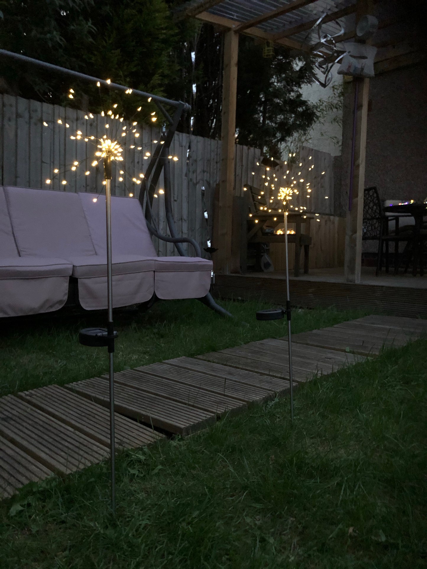 Firework solar polar garden stake lights (1 per pack)