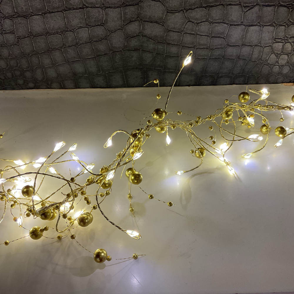 1.5m Warm white 200 LED Pearl chain cluster lights gold wire