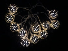 Load image into Gallery viewer, Moroccan globe 12 LED solar string
